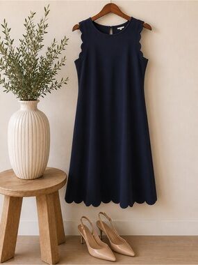 Crown & Ivy Navy Scalloped Sheath Dress Size Large | Classic Stretch Midi|NWOT